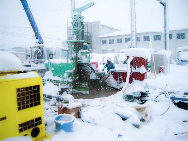 冬季の現場をご紹介。吹雪が凄かったです💦